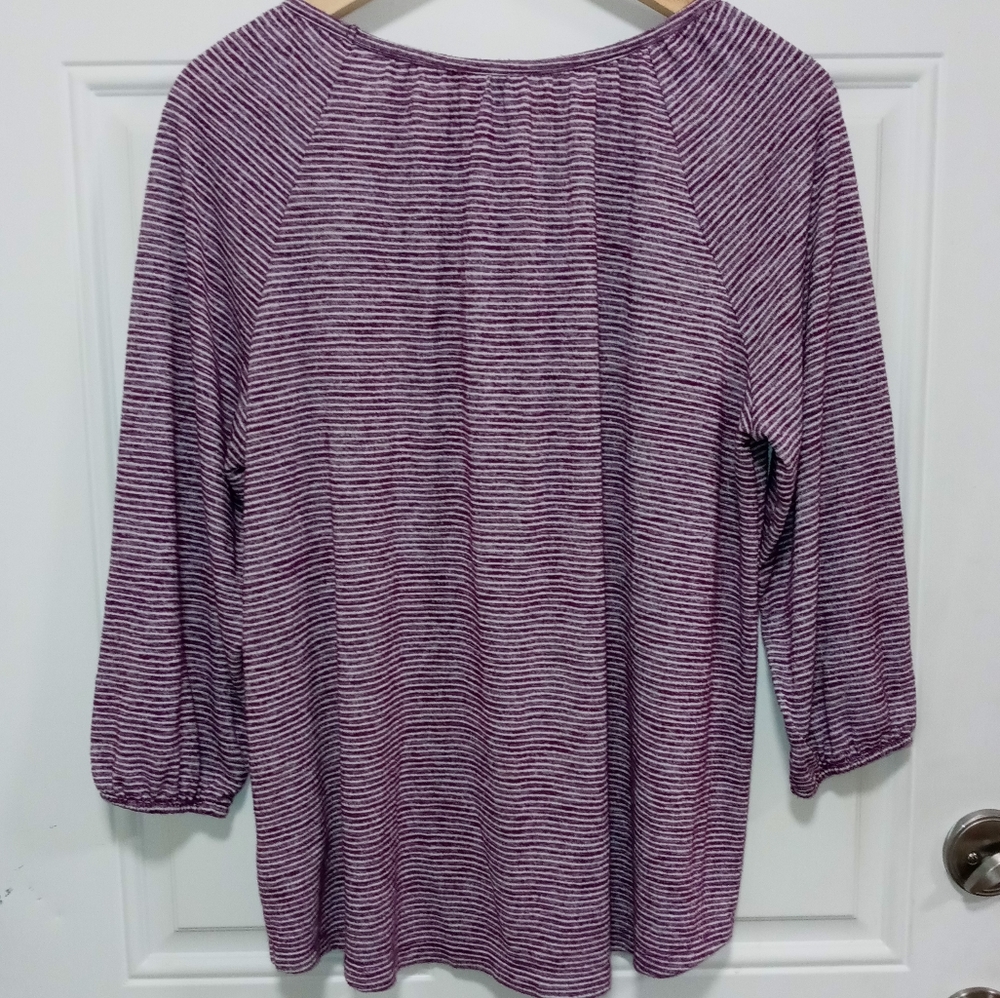 🌼Sonoma 3/4 cuffed sleeve striped top🌼 - Picture 3 of 6